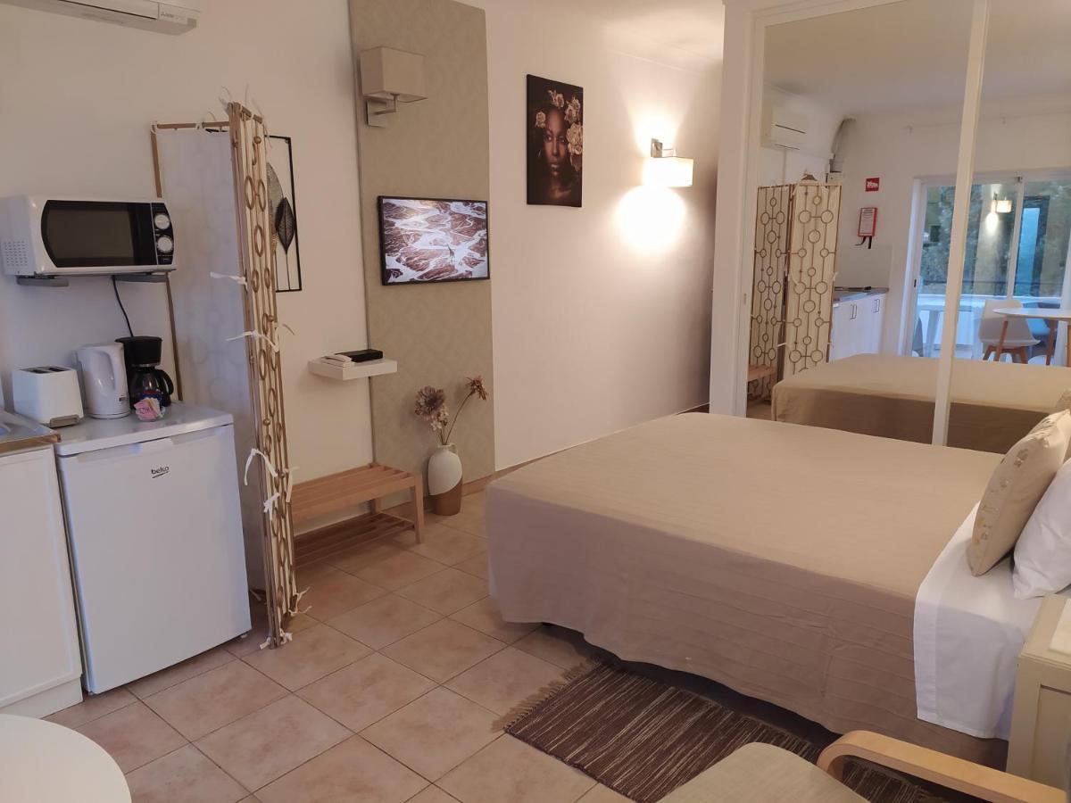 Costamar Apartment ลากอส ภายนอก รูปภาพ