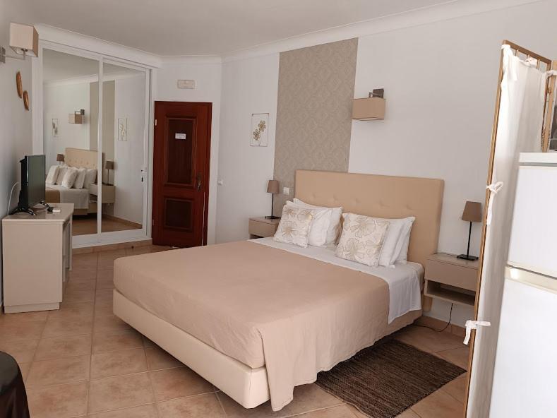 Costamar Apartment ลากอส ภายนอก รูปภาพ